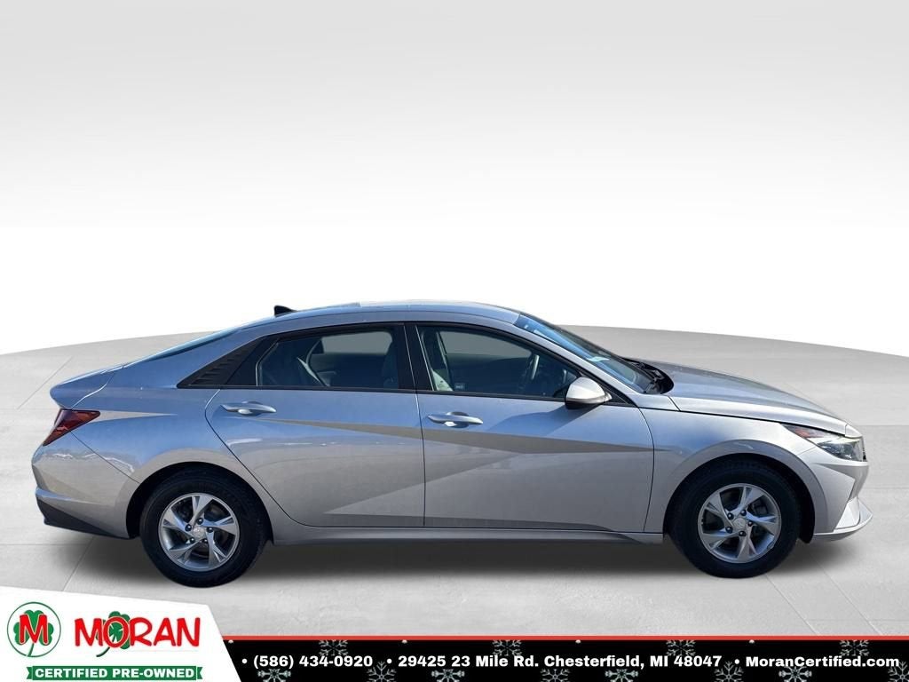 2021 Hyundai Elantra SE