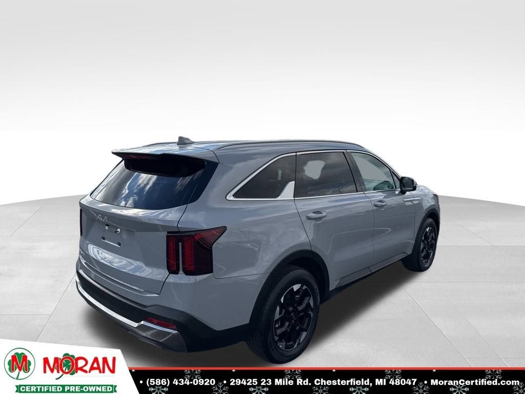 2025 Kia Sorento S