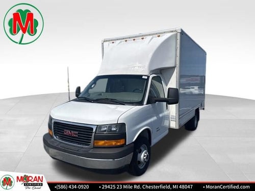 2023 GMC Savana Cutaway 4500 Van
