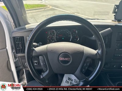 2023 GMC Savana Cutaway 4500 Van