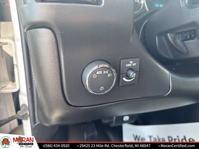 2023 GMC Savana Cutaway 4500 Van