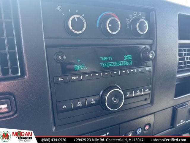 2023 GMC Savana Cutaway 4500 Van