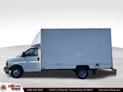2023 GMC Savana Cutaway 4500 Van