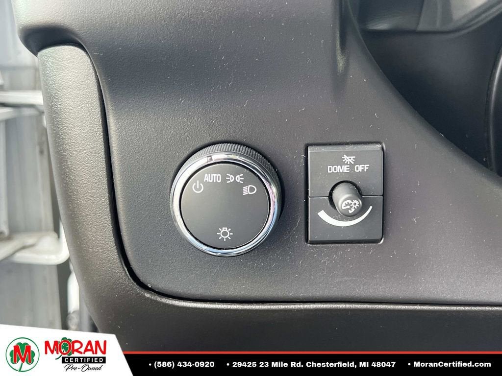 2023 GMC Savana Cutaway 4500 Van