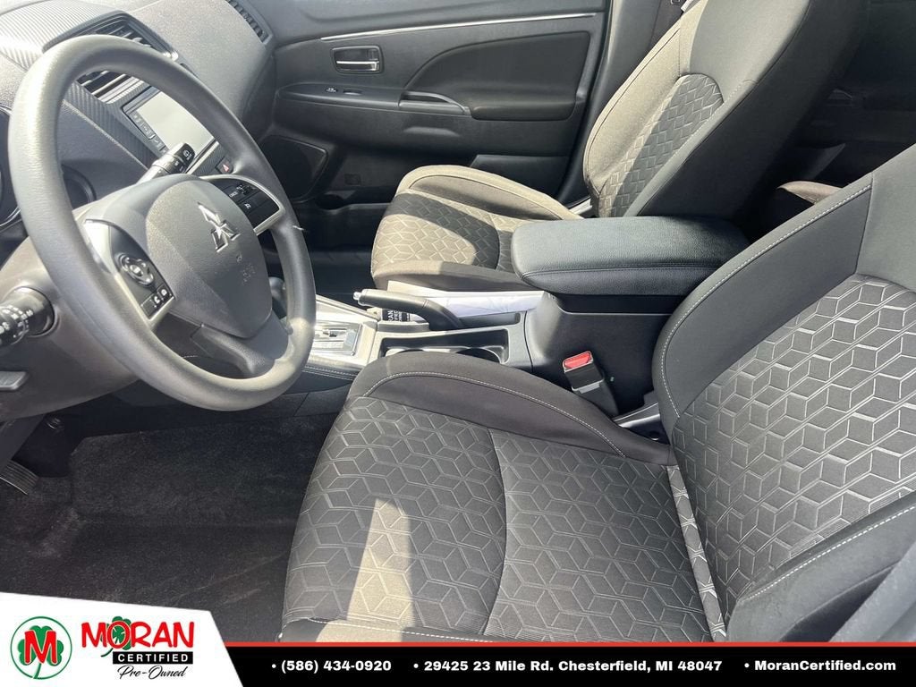 2025 Mitsubishi Outlander Sport S