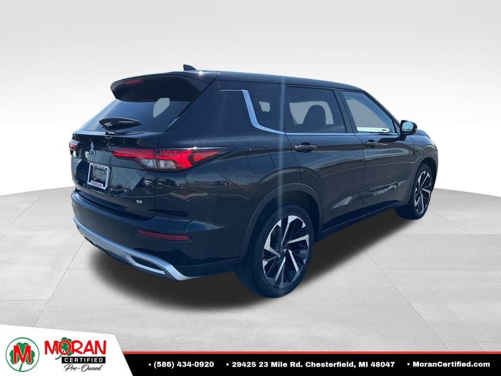 2024 Mitsubishi Outlander SE