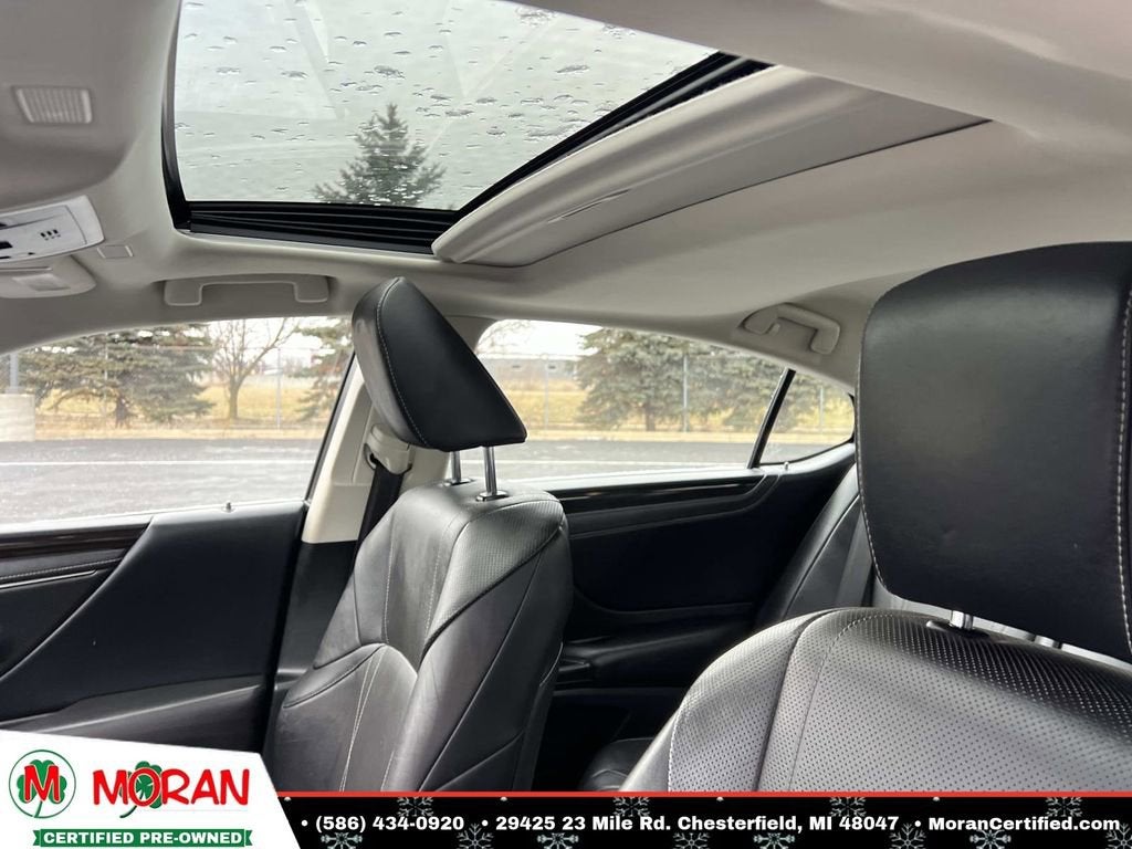 2019 Lexus ES 300h ES 300h