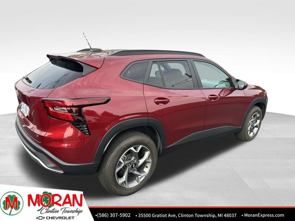 2024 Chevrolet Trax LT