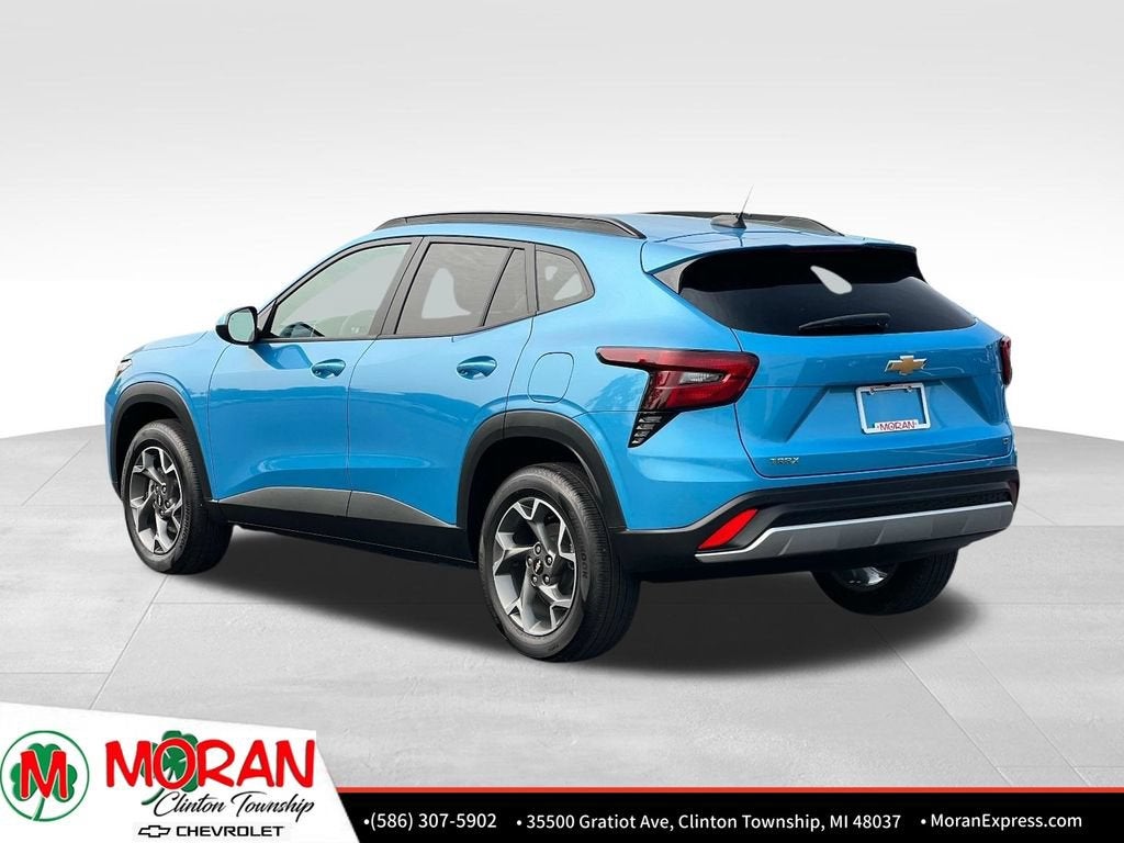 2025 Chevrolet Trax LT