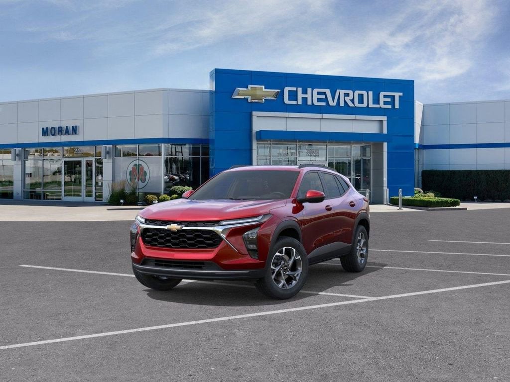 2026 Chevrolet Trax LT - Photo 8