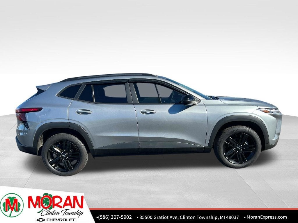 2025 Chevrolet Trax Activ - Photo 7