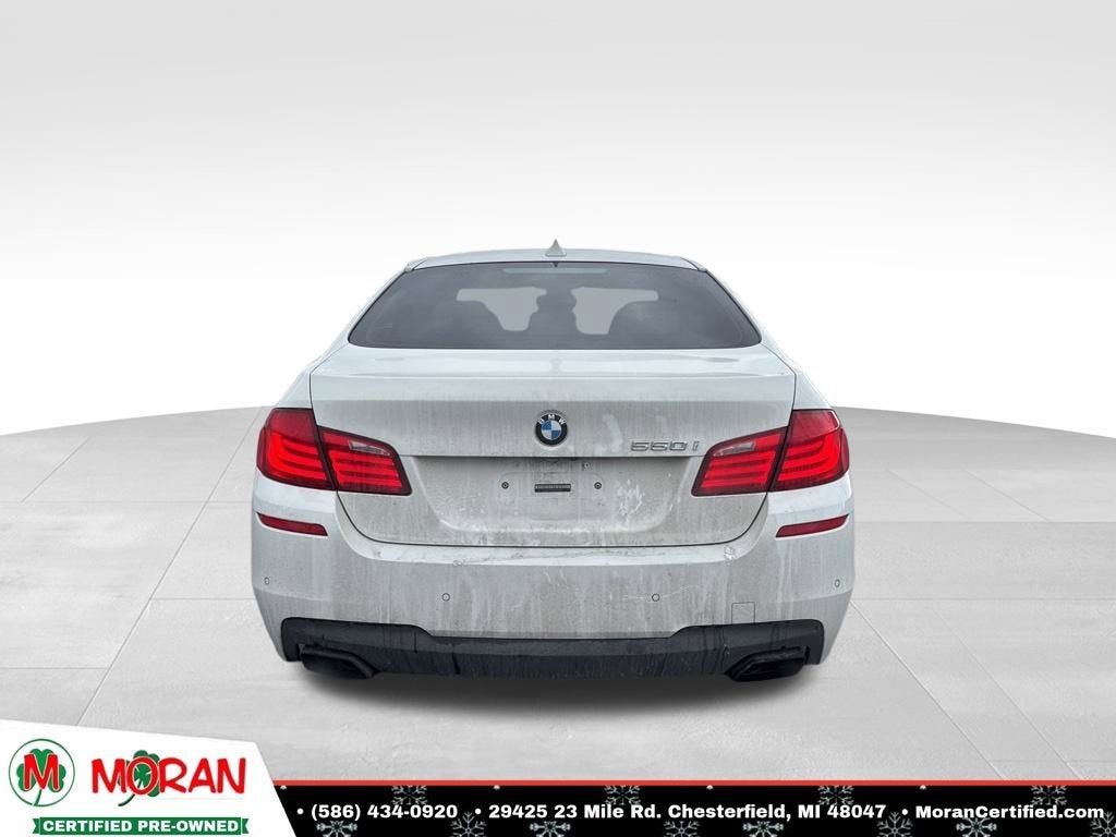 2011 BMW 550i 550i