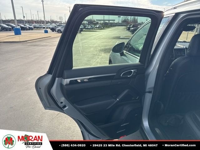 2016 Porsche Cayenne S