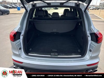 2016 Porsche Cayenne S