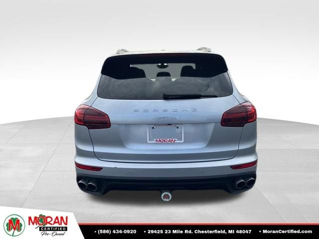 2016 Porsche Cayenne S