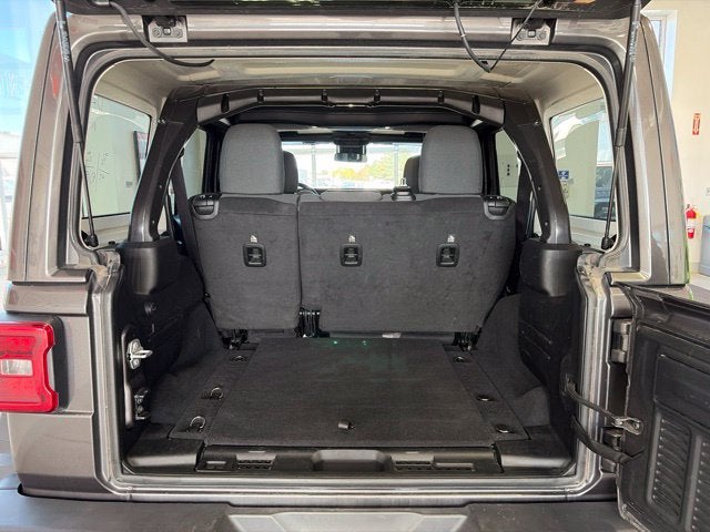 2025 Jeep Wrangler 4-Door Rubicon 4x4