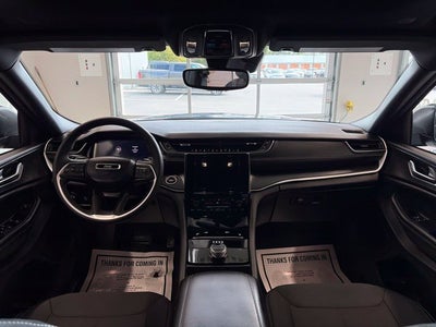2024 Jeep Grand Cherokee L Laredo X 4x4