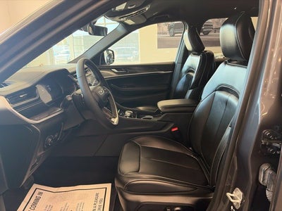 2025 Jeep Grand Cherokee L Limited 4x4