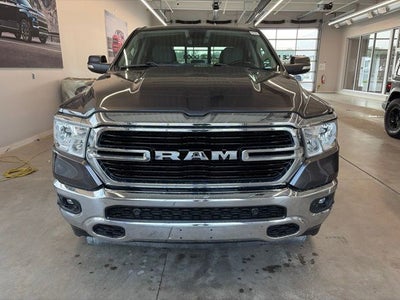 2020 RAM 1500 Big Horn Crew Cab 4x4 5'7' Box