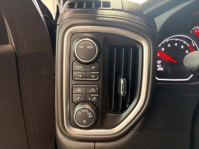 2020 Chevrolet Silverado 1500 4WD Crew Cab Short Bed RST