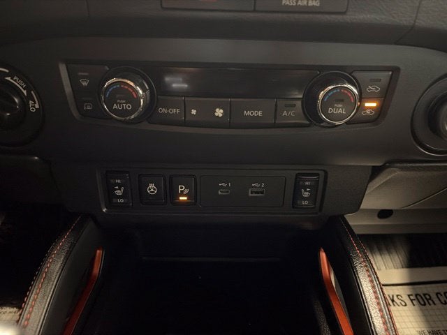 2022 Nissan Frontier Crew Cab PRO-4X 4x4