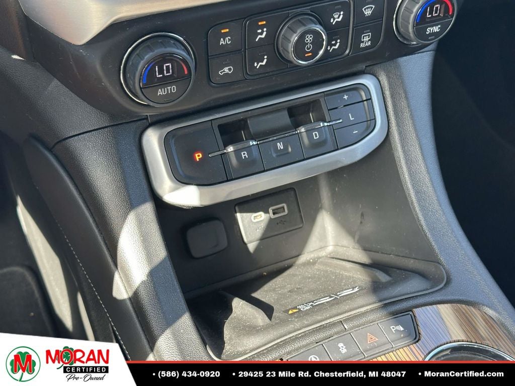 2020 GMC Acadia SLE