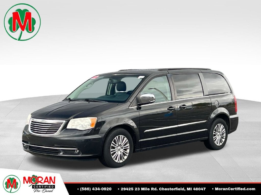 2014 Chrysler Town & Country Touring-L
