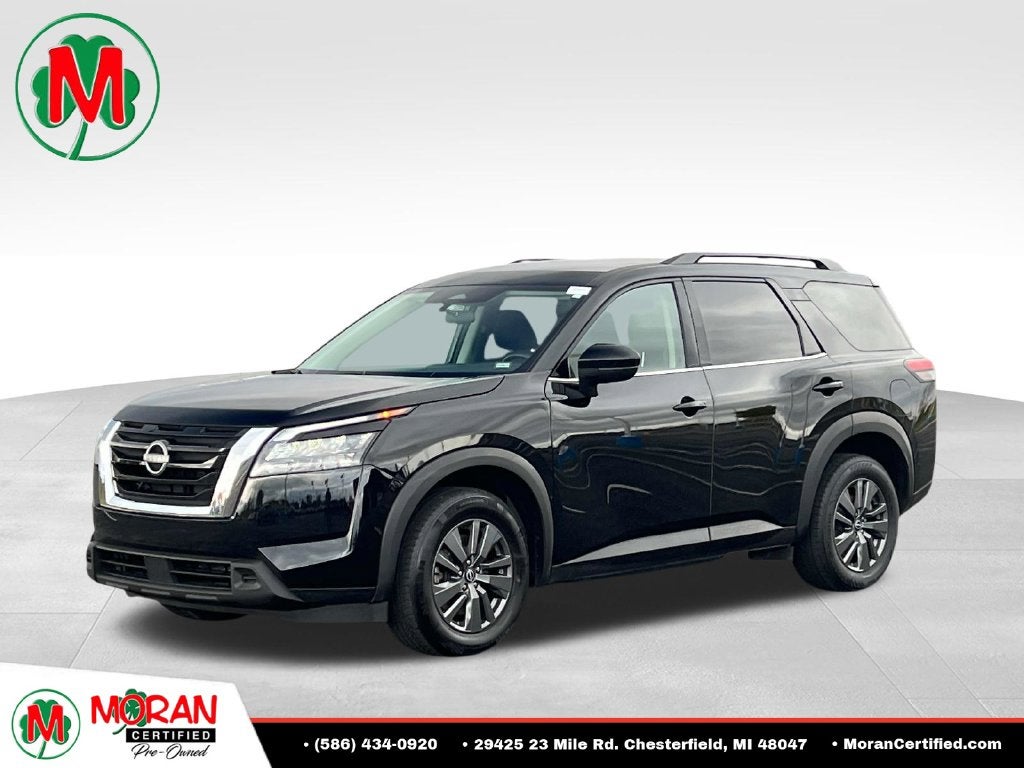 2025 Nissan Pathfinder SV