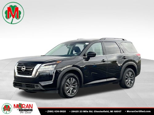 2025 Nissan Pathfinder SV