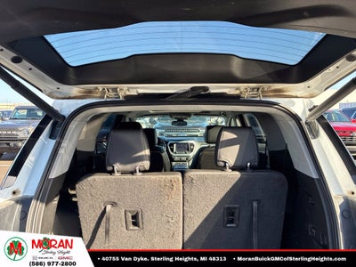 2021 GMC Acadia SLT