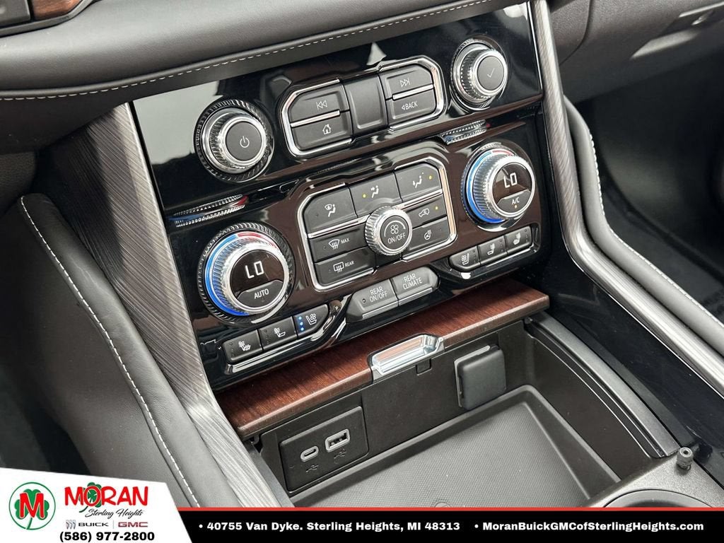 2023 GMC Yukon Denali Ultimate
