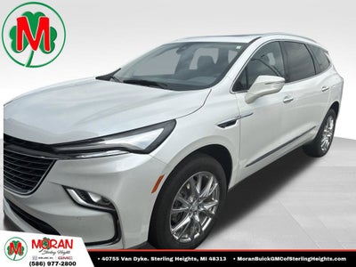 2022 Buick Enclave Essence