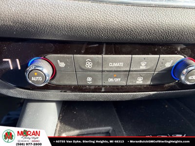 2024 Buick Enclave Essence