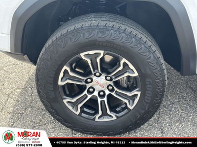 2023 GMC Canyon AT4