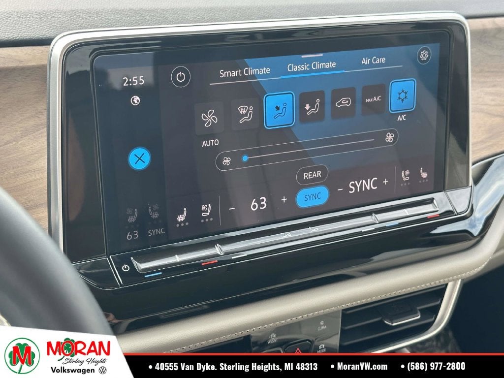 2024 Volkswagen Atlas 2.0T SE w/Technology