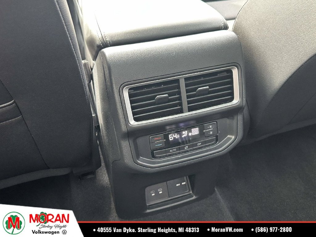 2026 Volkswagen Atlas SE w/Technology