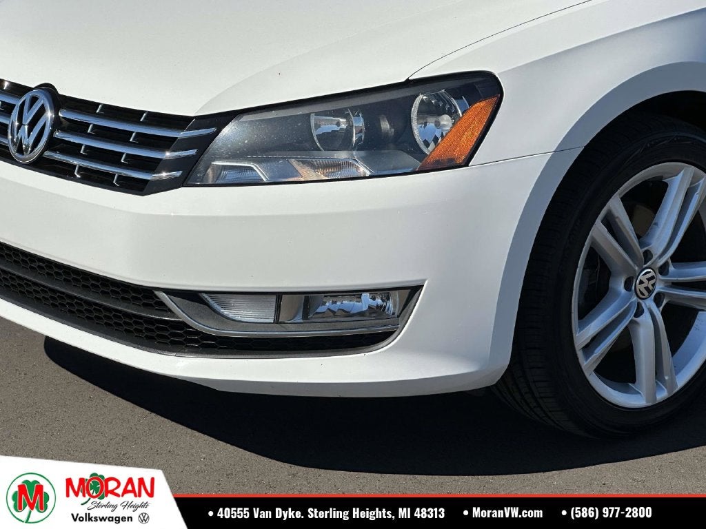 2013 Volkswagen Passat V6 SE w/Sunroof