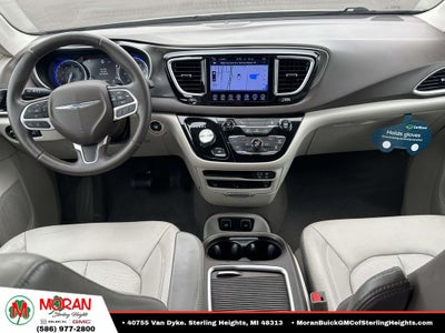 2017 Chrysler Pacifica Touring L Plus