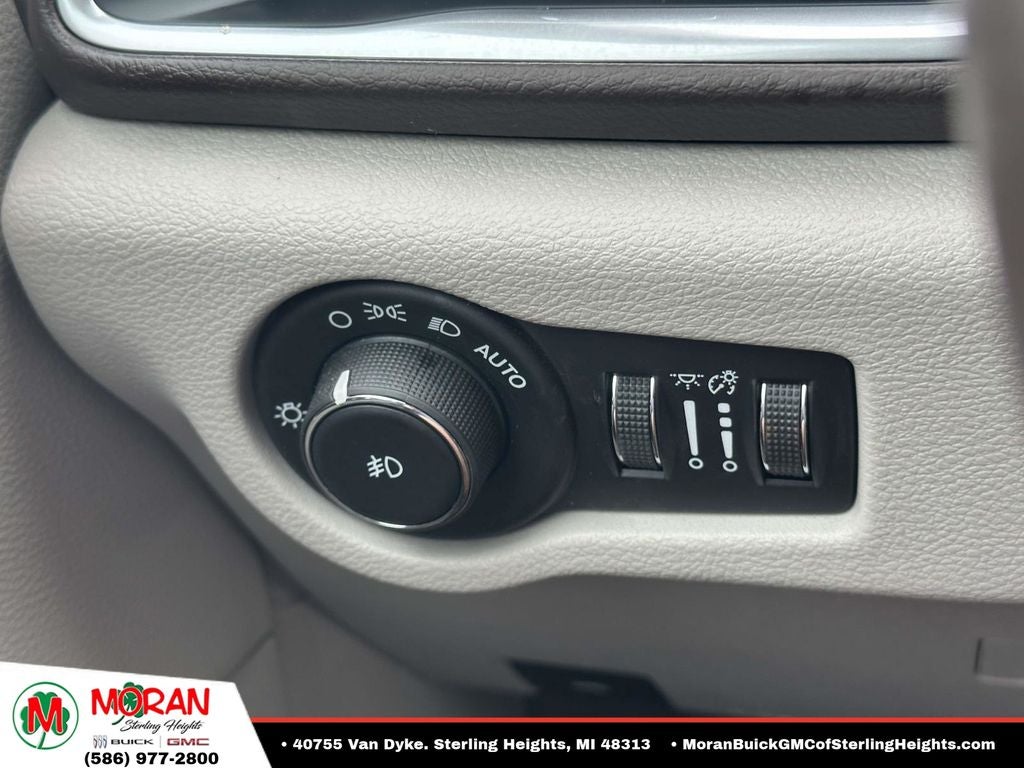 2017 Chrysler Pacifica Touring L Plus