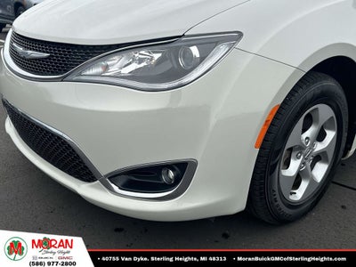 2017 Chrysler Pacifica Touring L Plus