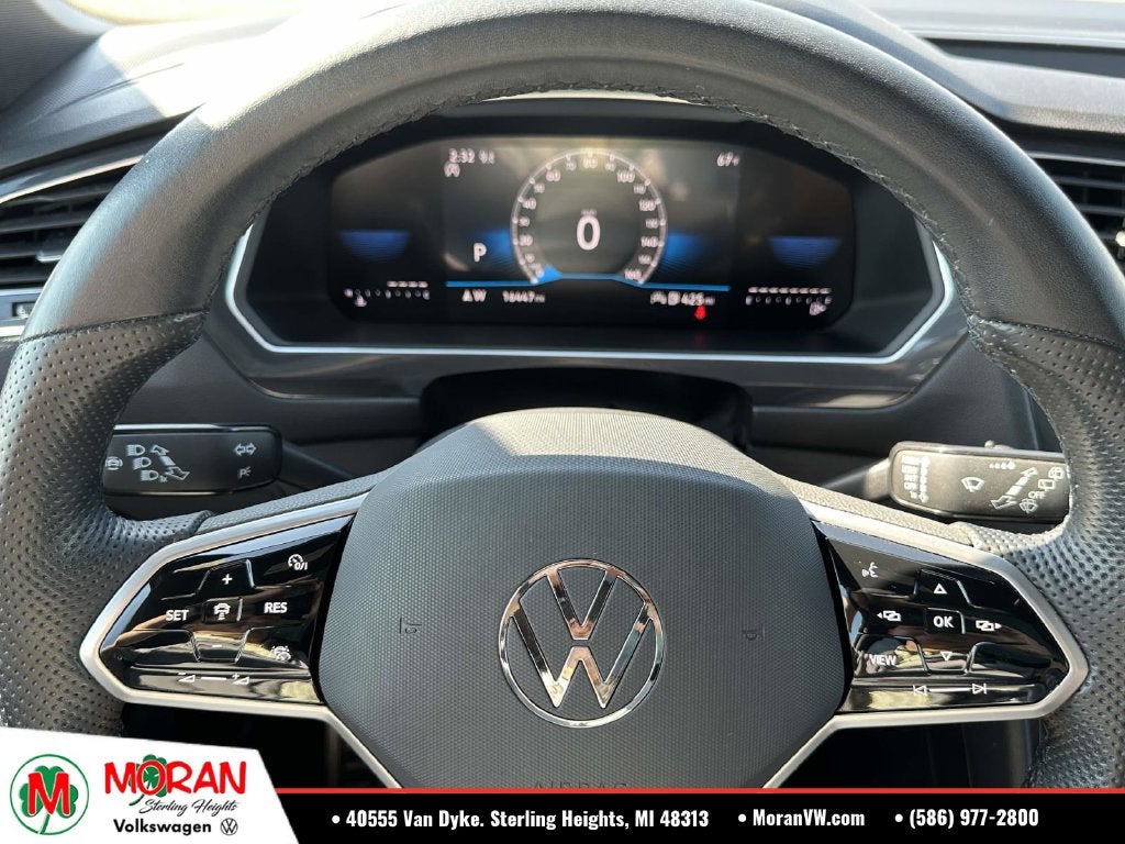 2024 Volkswagen Tiguan 2.0T SE R-Line Black